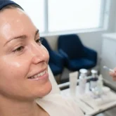 03_benefit_smooth_bright_skin